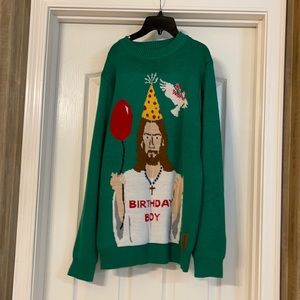 Tipsy elves Christmas sweater like new size small